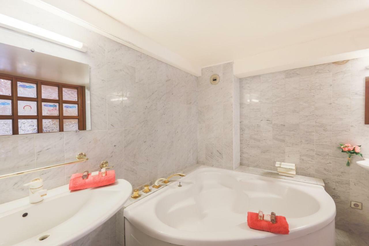 Quai Des Marinieres Ap2015 By Riviera Holiday Homes Villefranche-sur-Mer Exterior photo